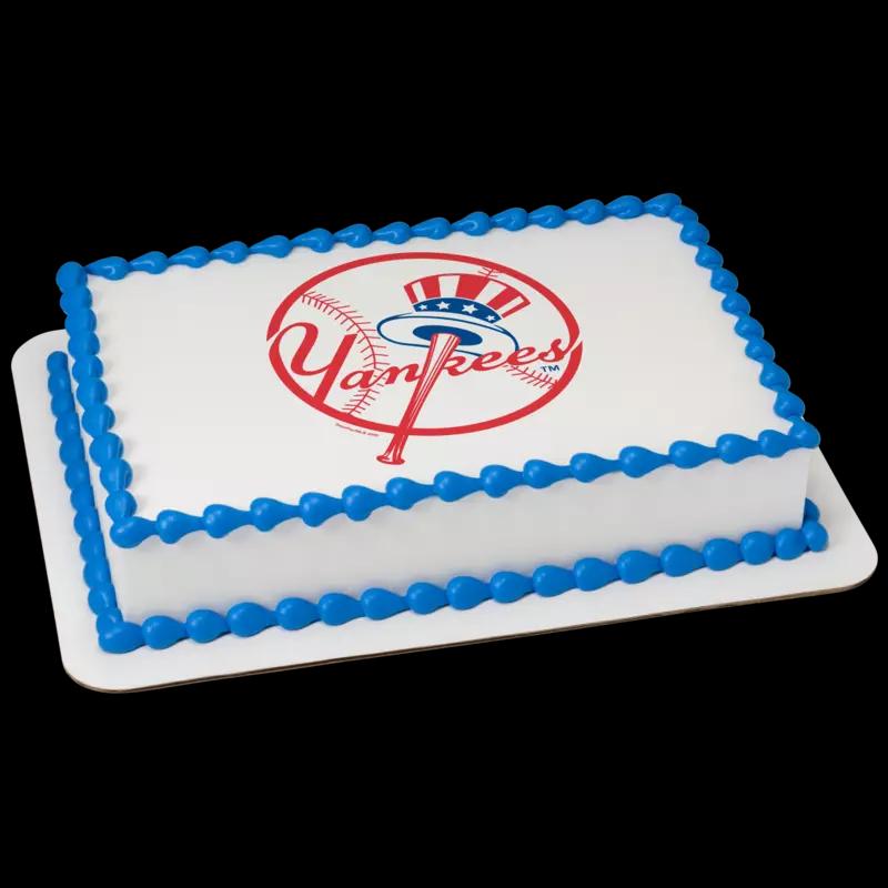 MLB® New York Yankees™ Cake