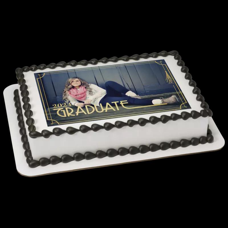 2024 Graduate Cake