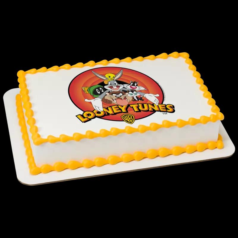 Looney Tunes™ Classic Crew Cake