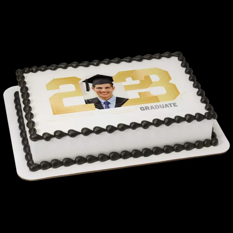 Gold 2023 Graduate Cake